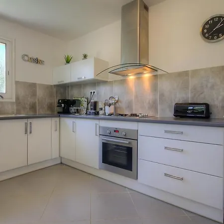 Appartamento Moderne Avec Vue Sur Montagne à *